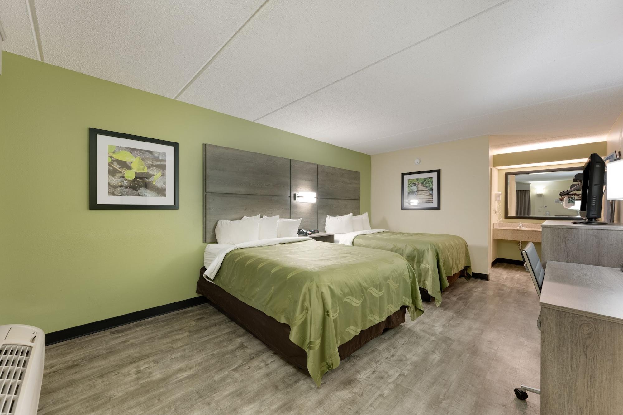 Quality Inn Airport - Southeast Irondale Экстерьер фото